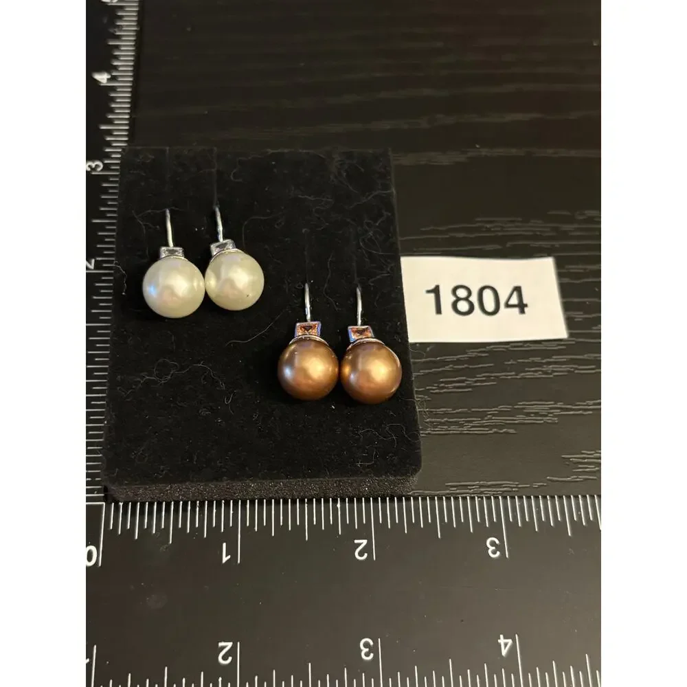 Vintage-Style Pearl Drop Earrings Set, White & Bronze